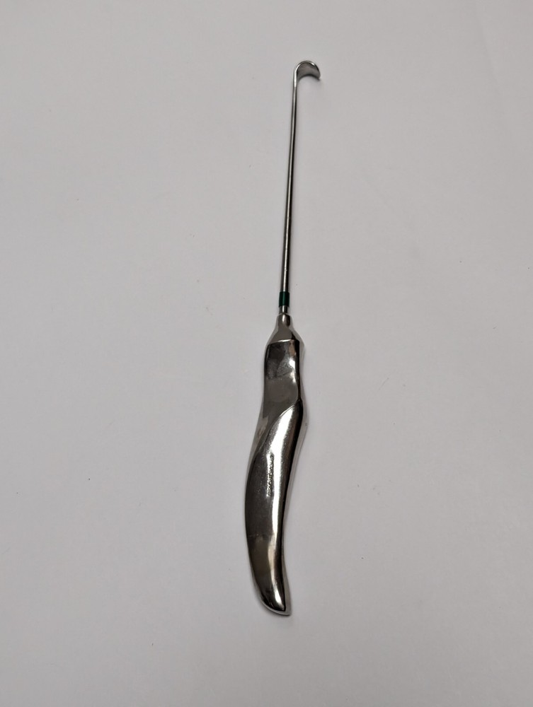 11 pcs. Assorted Retractor (USED).