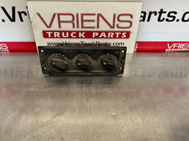 INTERNATIONAL 3545543C3 CLIMATE CONTROL MODULE