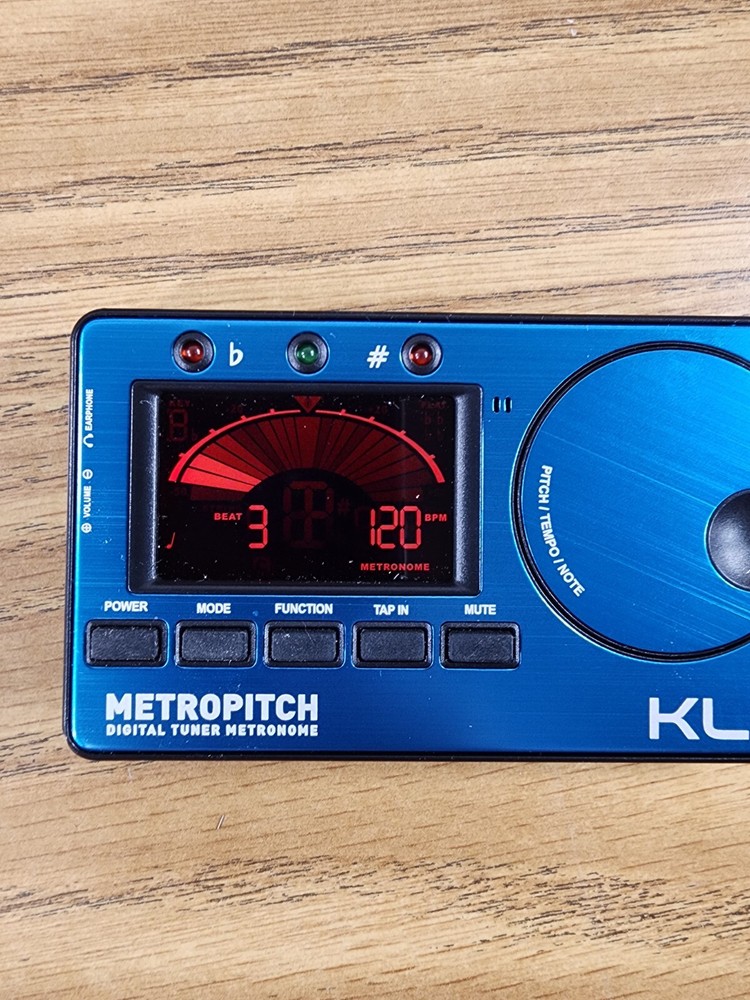 KLIQ MetroPitch - Digital Tuner Metronome