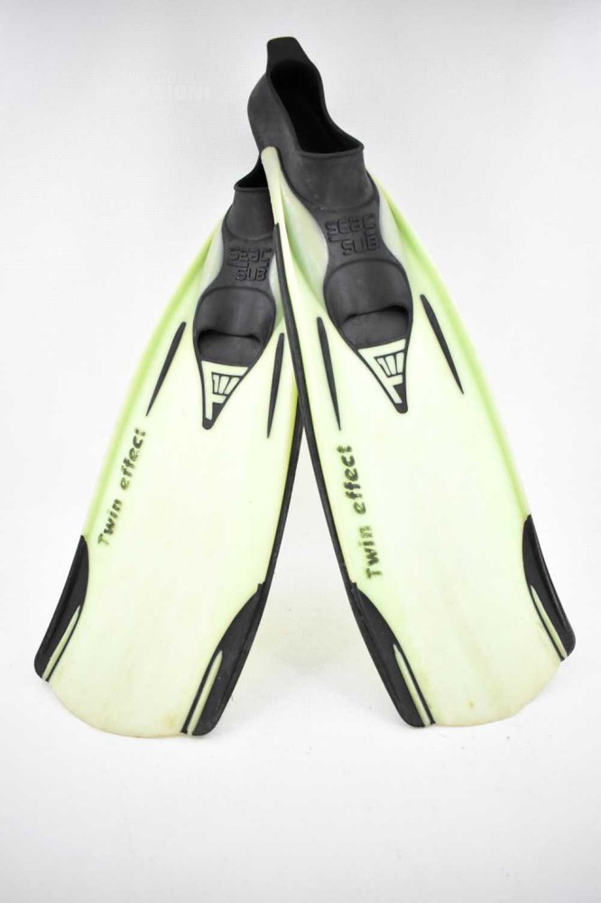 Men's Fins Size 40-41 Twin Effect Green