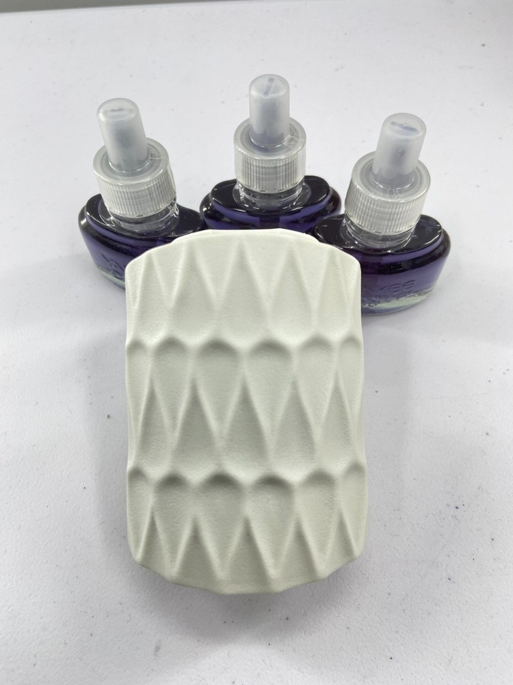 Yankee Candle Scentplug Starter Set With Diffuser & 3 Bulbs- Midsummer's Night