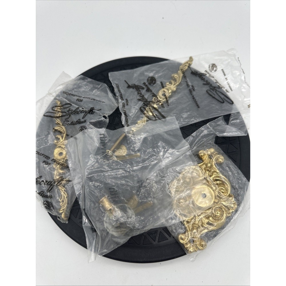 Stylecraft New Solid Brass Drawer Pulls Hecho En Mexico. Quality Handcrafted