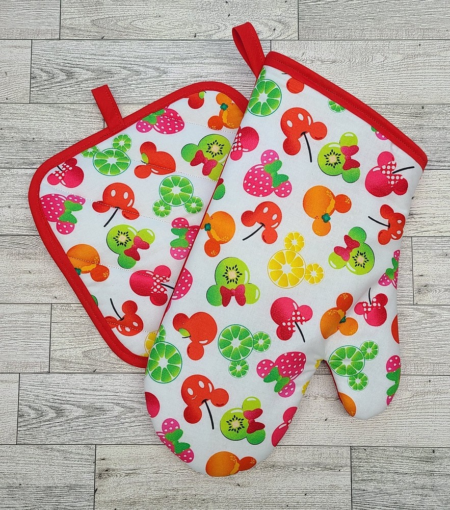 Disney Fruit Head Summer Time Oven mitt Pot holder Set Handmade