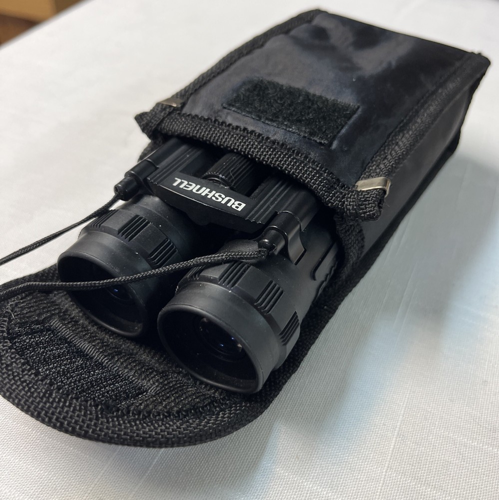 Bushnell 10 x 25 302 FT. @ 1000yds. Birdwatcher Folding Binoculars with case EUC