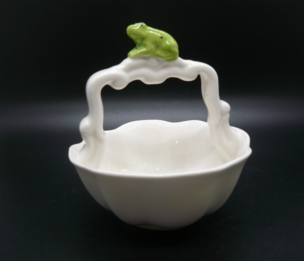 Peppertree Tabletops Frog Ceramic Trinket Dish