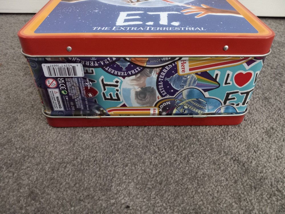 E.T. Metal Embossed Lunchbox / Tote