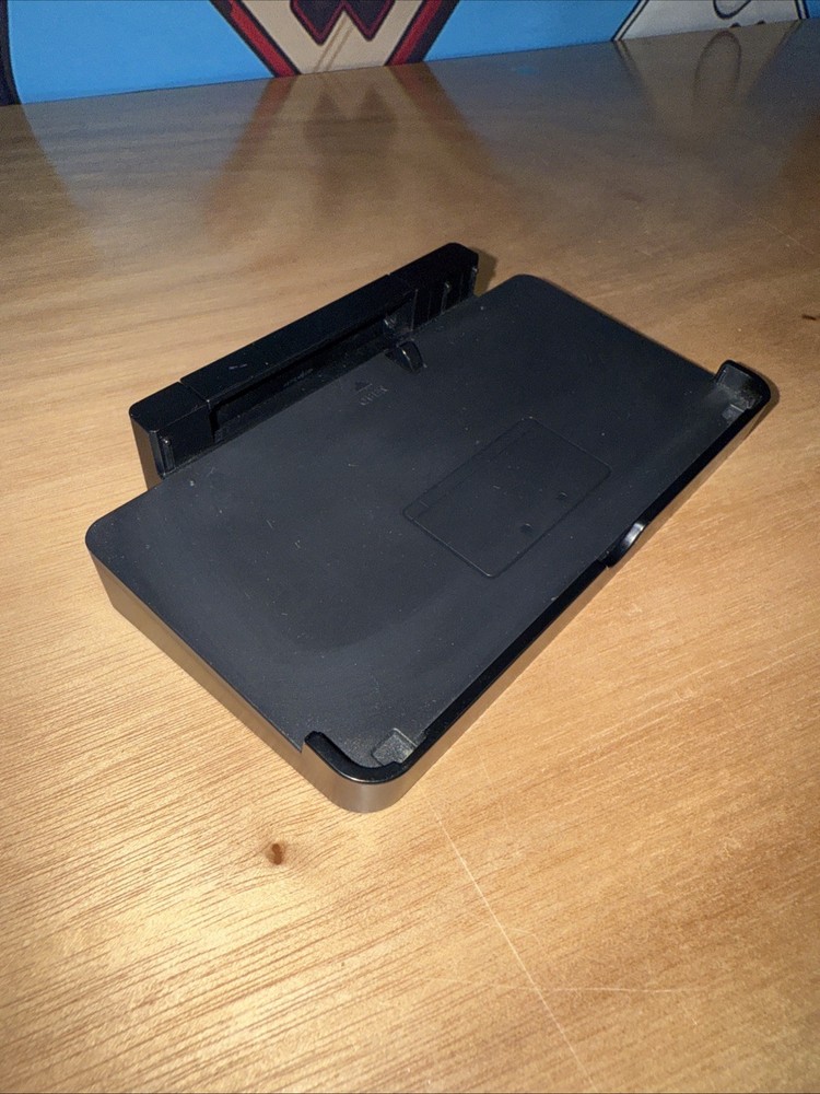 Nintendo 3DS Charging Cradle - Black (CTR-007)