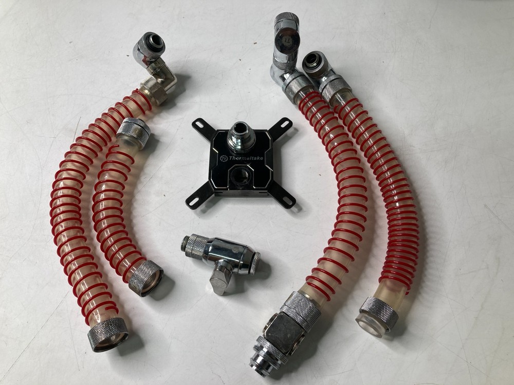 ThermalTake Water Cooling Kit