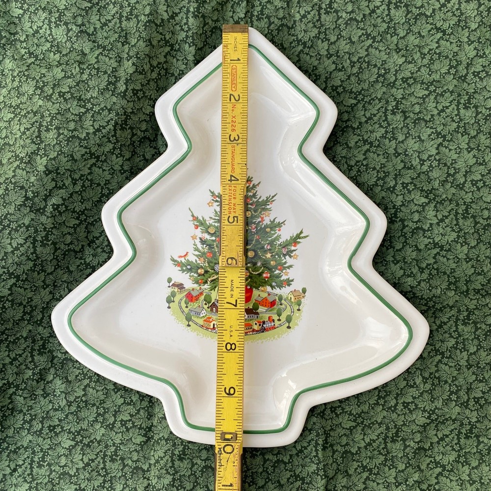 Pfaltzgraff Christmas Tree Dessert Plate Server 10" x 9"