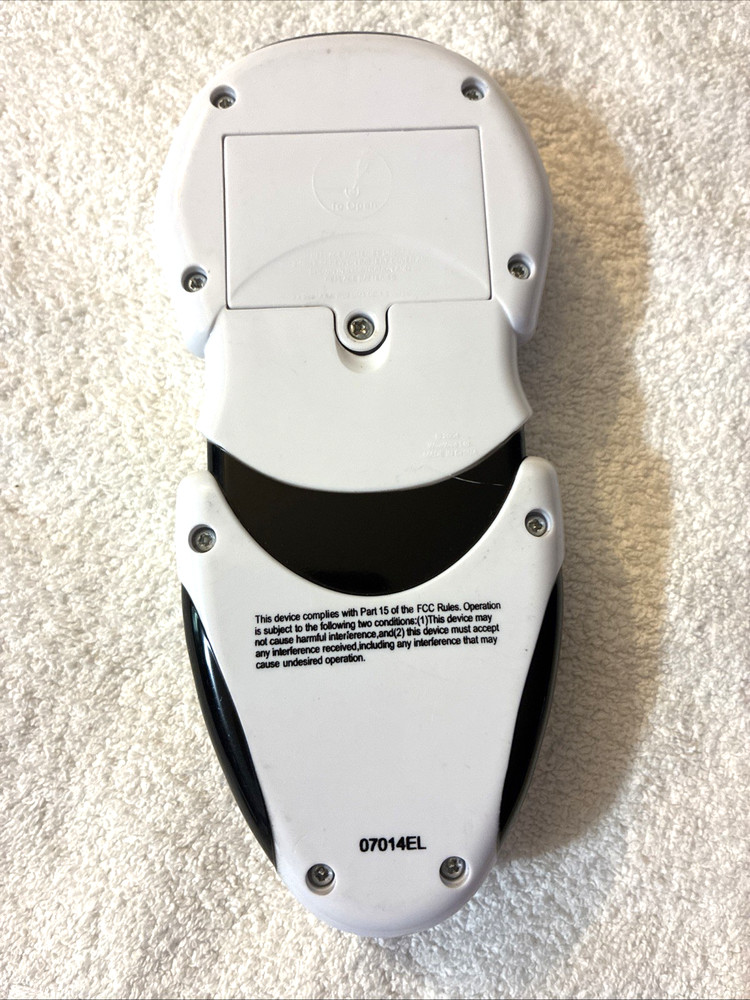 WowWee ROBOSAPIEN Robot Replacement White REMOTE CONTROL ONLY