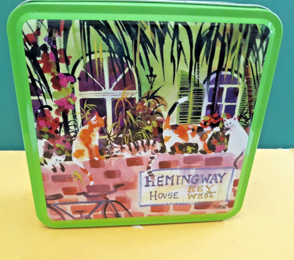 TIN - Hemingway House KEY WEST cookies NICE