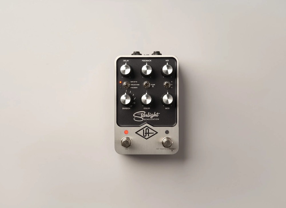 Universal Audio STARLIGHT Echo Station Stereo Delay Pedal