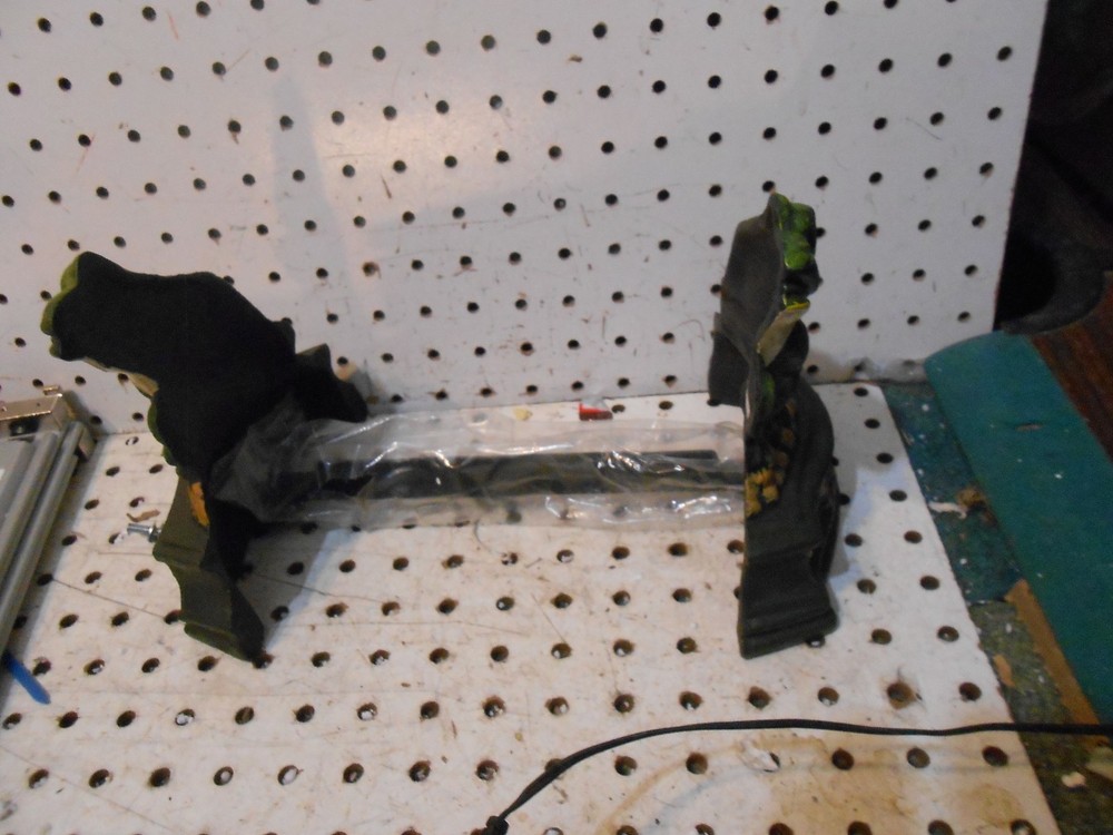 CAST IRON PAINTED FROG BOOT SCRAPER