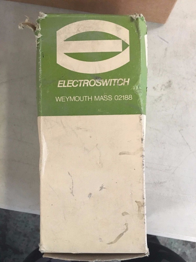 40KB-1101LB Electroswitch NIB