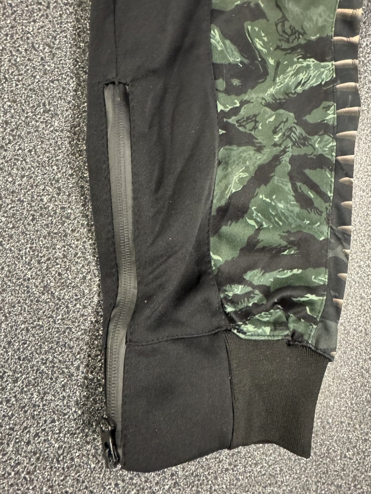 VIRTUE "Tigerstripe Bullets” jogger style pants. SIZE MEDIUM. Rare!