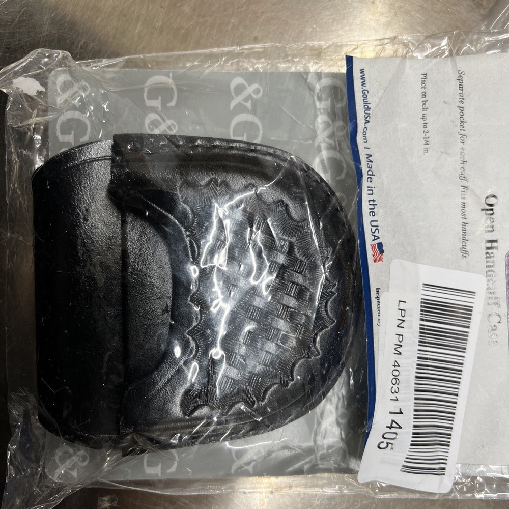 Gould & Goodrich B85W Open Handcuff Case, Black Weave