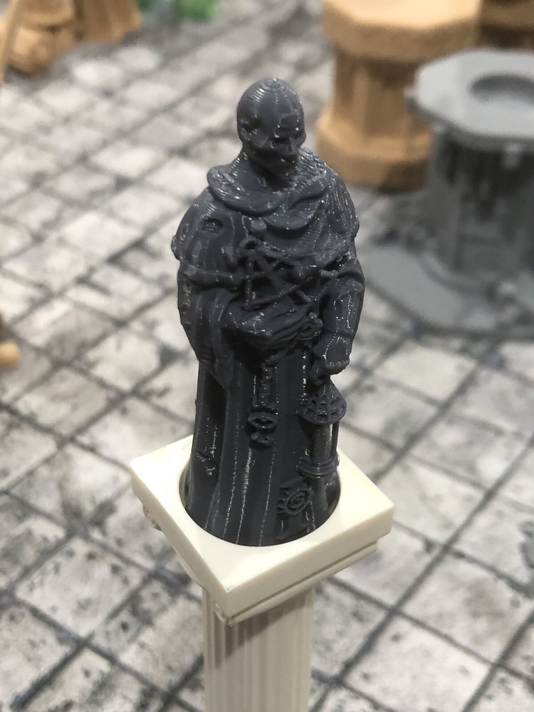 Grimdark Gothic Statues 28mm Wargaming Scenery Terrain compatible 40K Kill Team