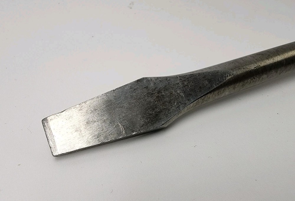Vintage 16" Perfect Handle Screwdriver