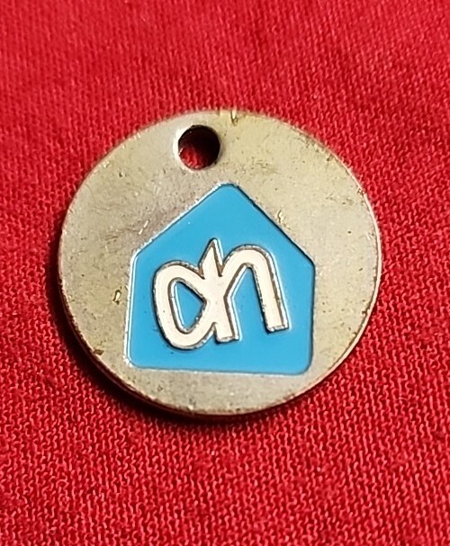 WORLD  COIN & Token Free Shipping