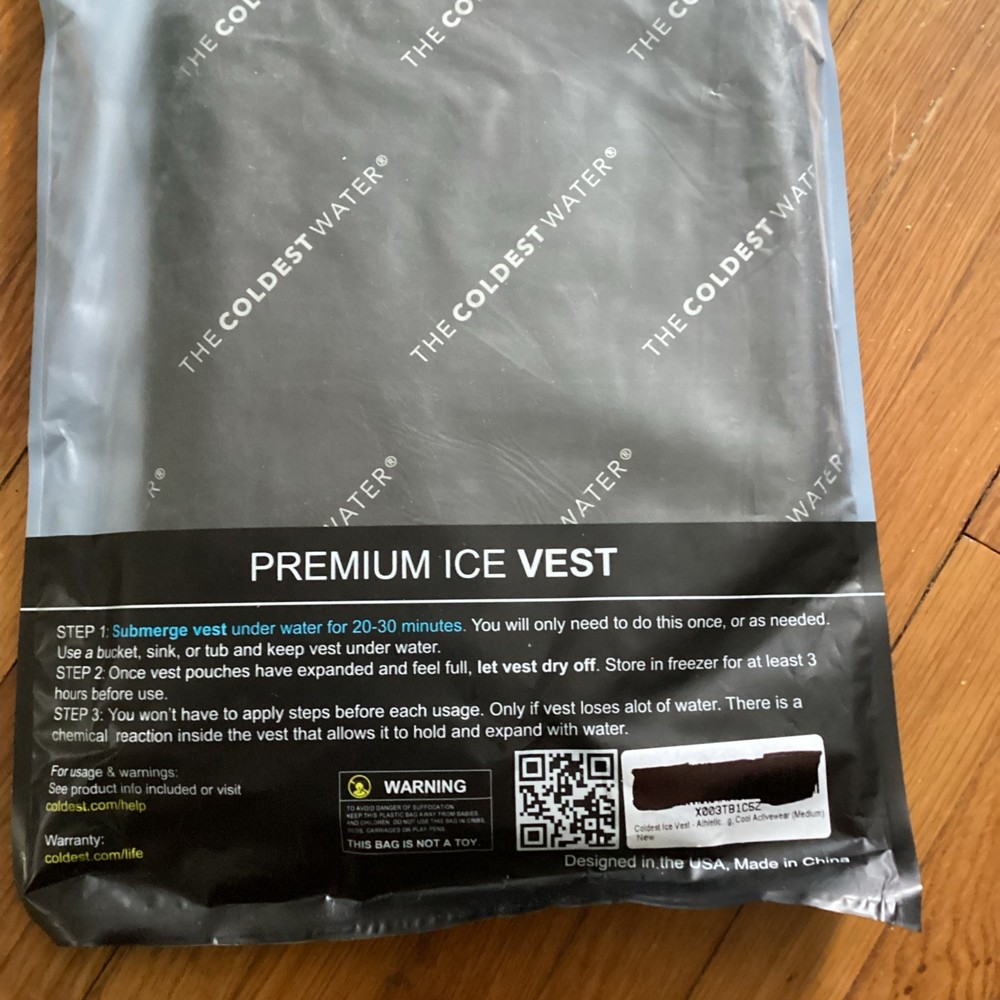 Coldest Ice Vest Medium