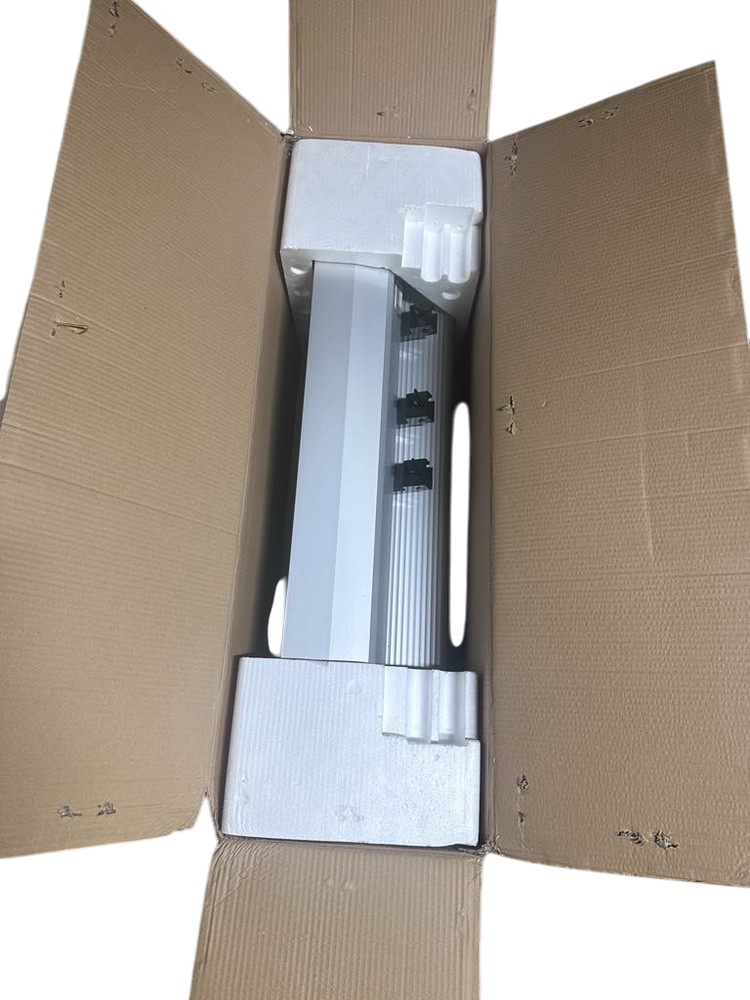 Rogue vinyl express cutter with vinyl master software and stand