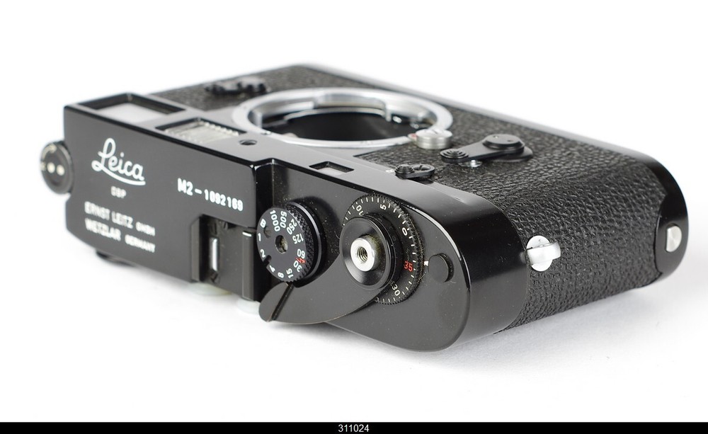 Leica M2 Black Paint Repaint Mint