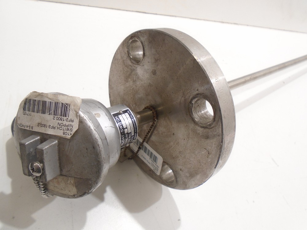 NIPPON RF2-1800.3 FLOAT SWITCH LEVEL SENSOR 39" PROBE