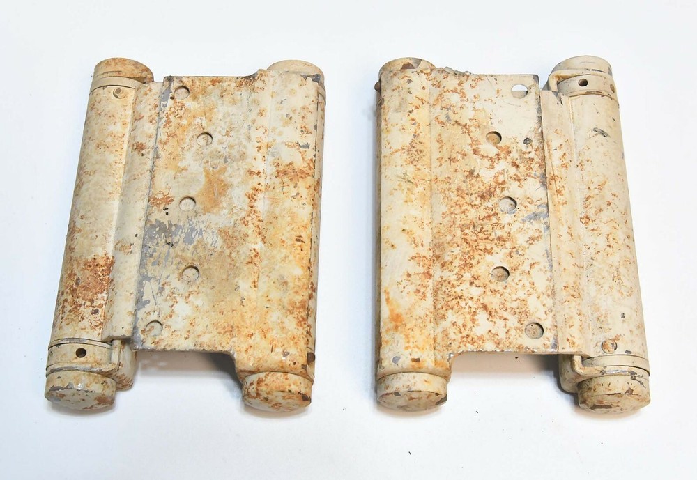 2 LARGE VINTAGE DOUBLE SPRING HINGES 4 X 5 3/4