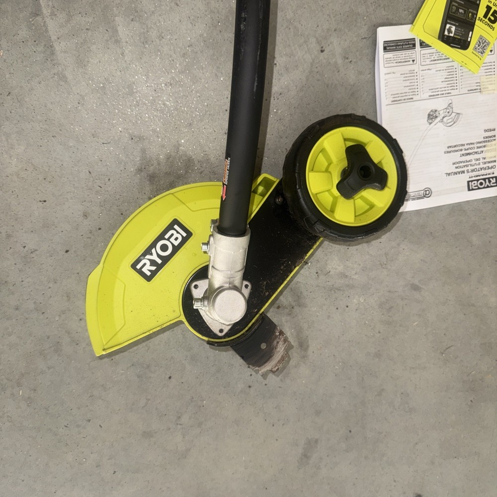 RYOBI Expand-It Universal Shaft Edger Attachment