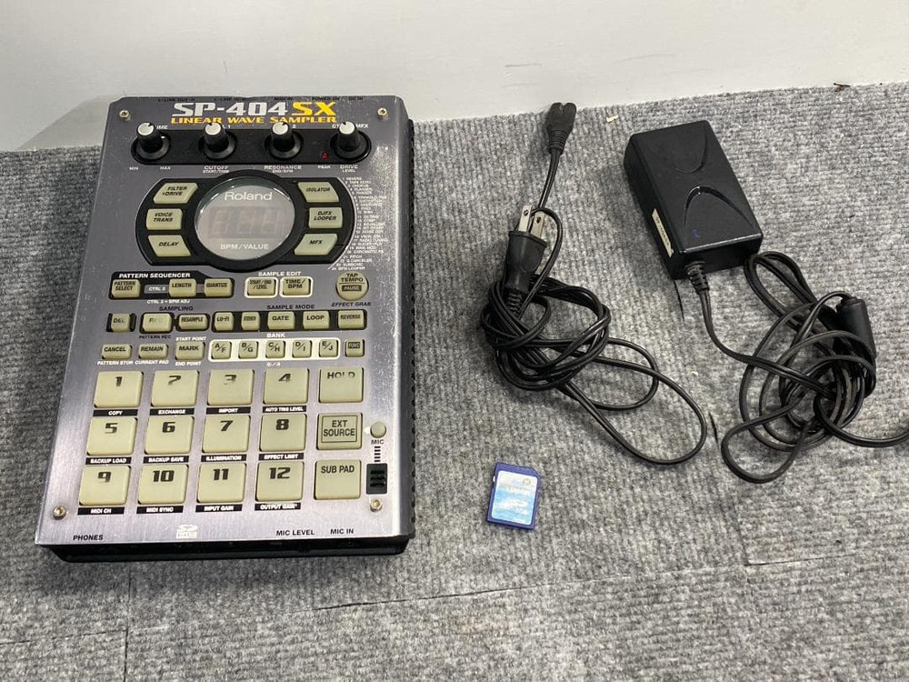 Roland SP-404SX Compact Linear Wave Sampler With Power cable Used
