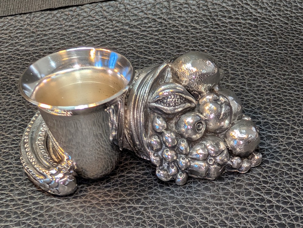 Pair of Antique Reed & Barton 263 Silver Plate Cornucopia Candlestick Holders