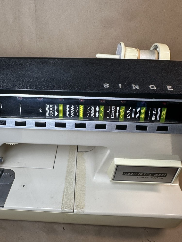 Singer Touch-Tronic 2000 Sewing Machine Works