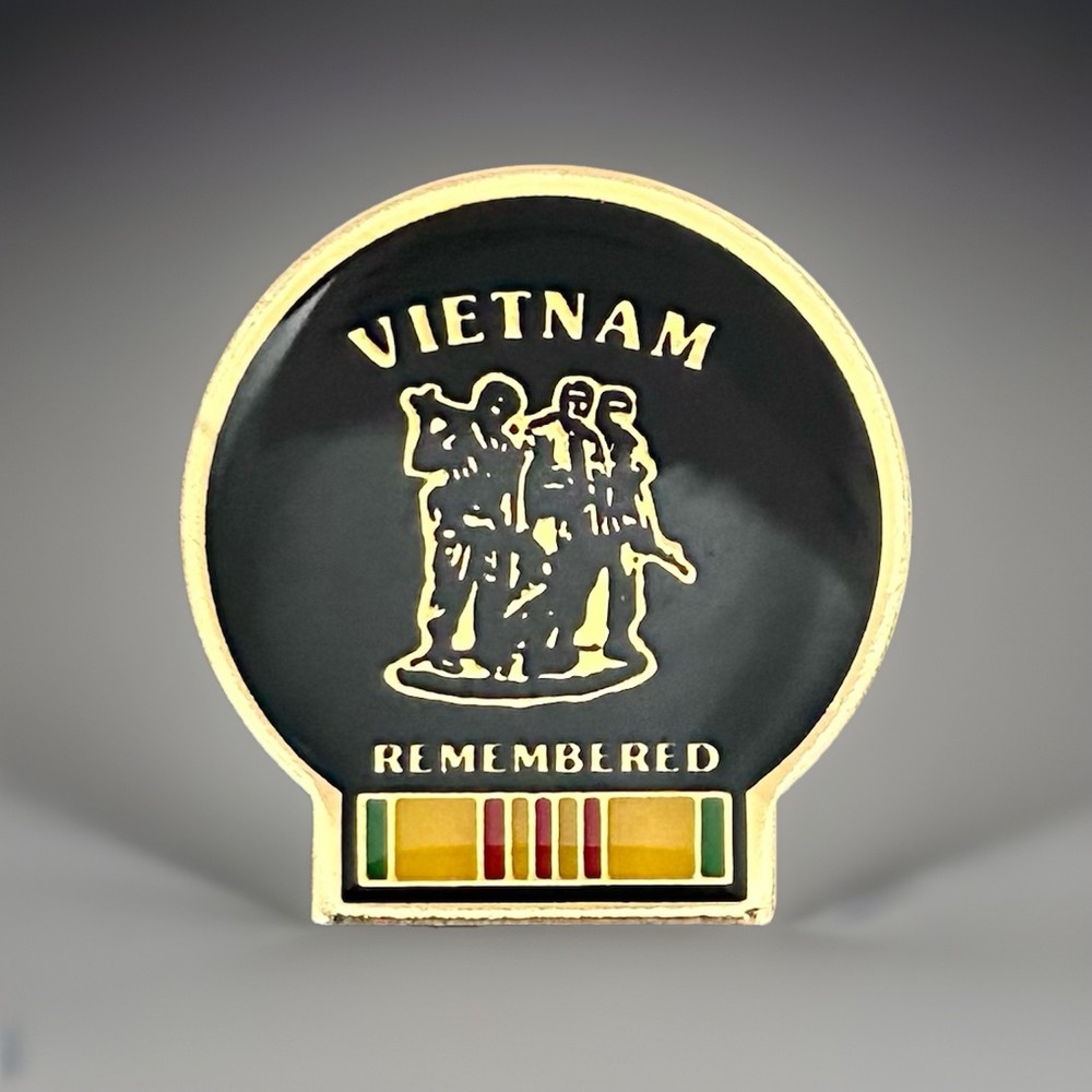 VIETNAM REMEMBERED Ribbon Pin
