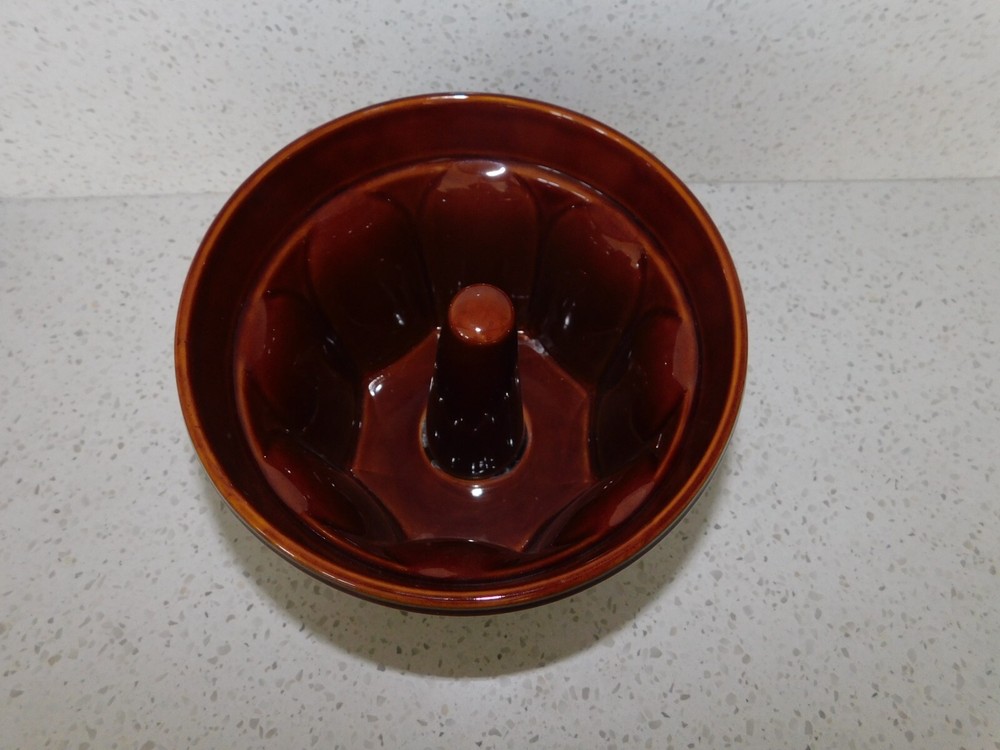 Williams-Sonoma Ceramic Monkey Bread Mold