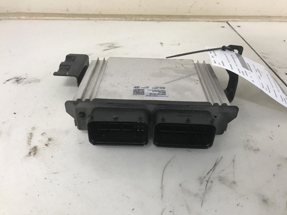 Engine ECM Electronic Control Module Left Hand Under Hood Fits 21 SONATA 997118
