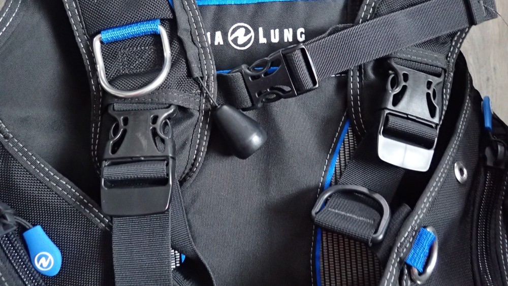 Aqualung ProHD Scuba BCD, M/L, EUC