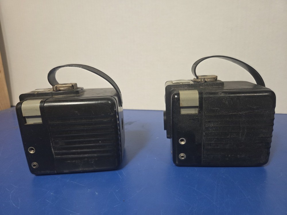 (2) Vintage Kodak Brownie Hawkeye Flash Model Camera (Untested)