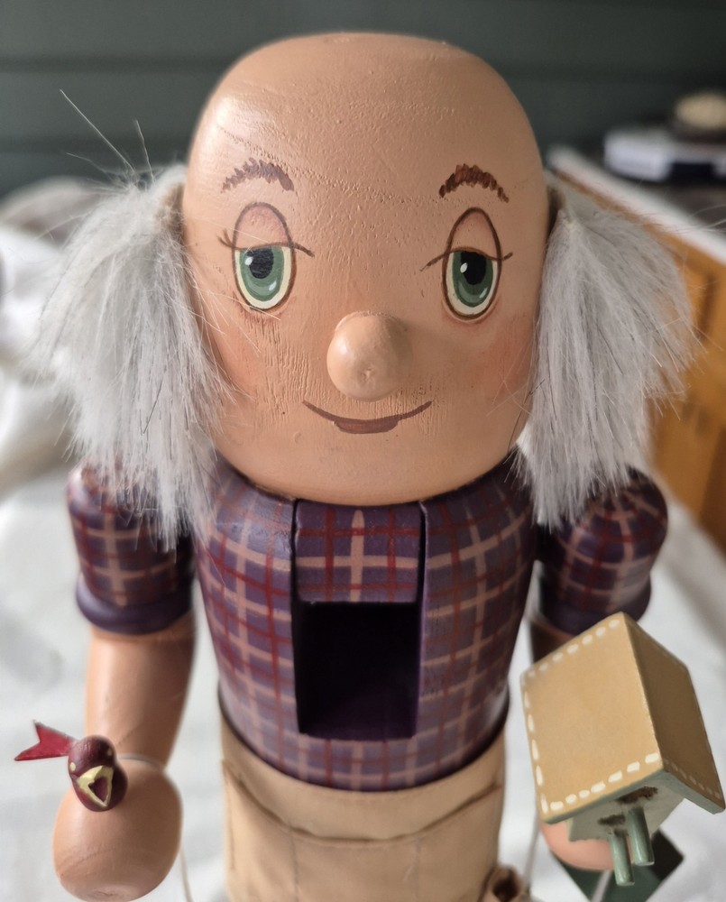 Vintage Birdhouse Maker 12 Inch Nutcracker Read