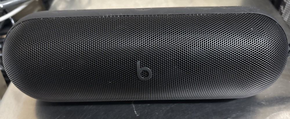Beats Pill - Portable Bluetooth Speaker - Matte Black (MW443LL/A)