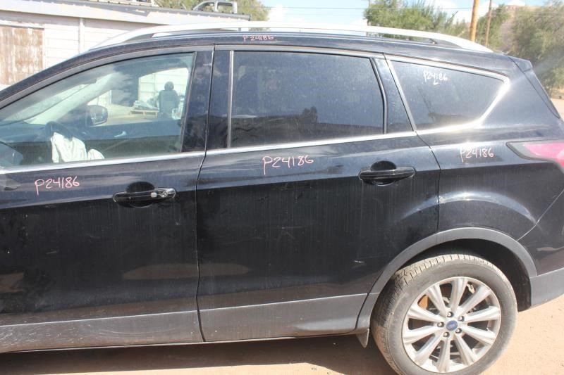 ESCAPE 2017 Camera/Projector 606936