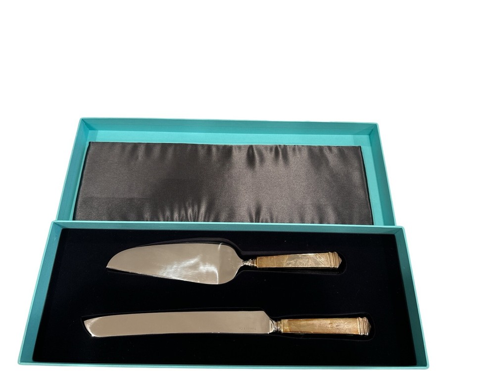 Tiffany Hampton Cake Knife and Server with Box- Monogrammed with "K"