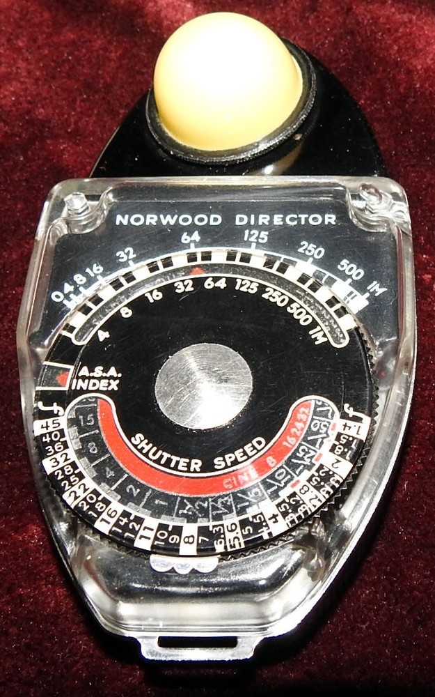 Norwood Director Model B Exposure Meter w/Case