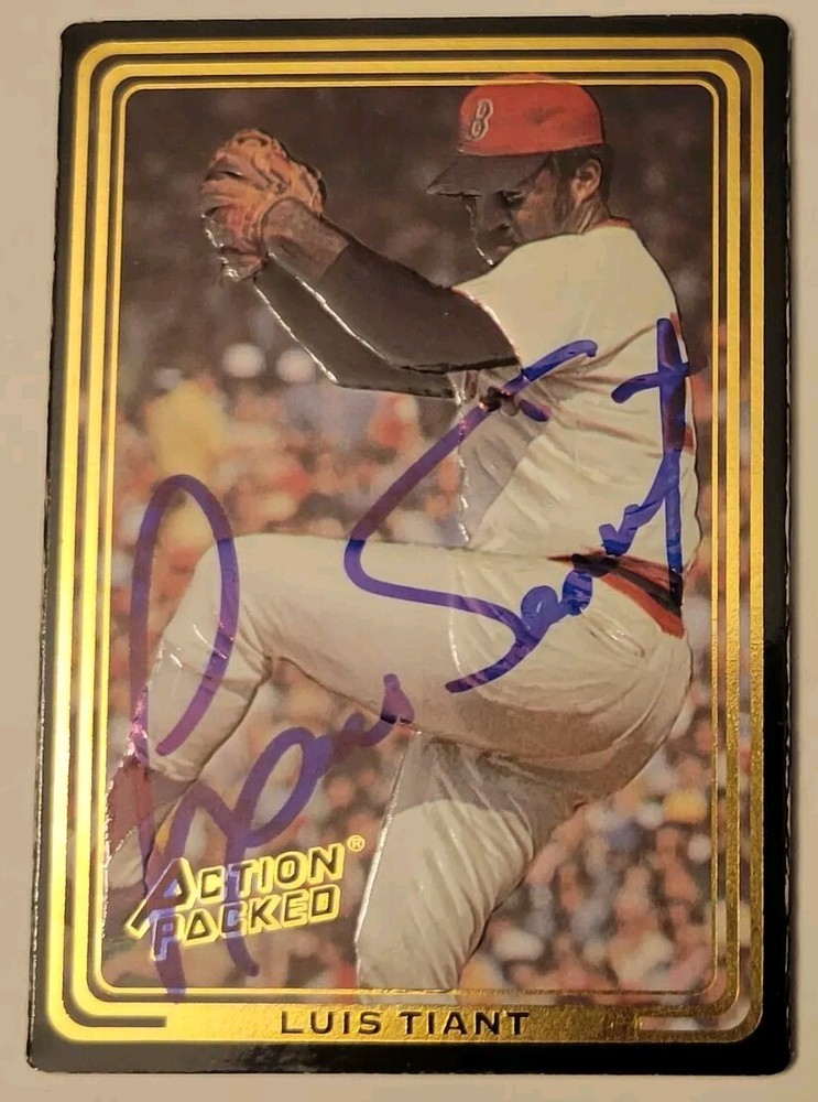 Luis Tiant hand signed IP 1992 Action Packed Card #46 Red Sox