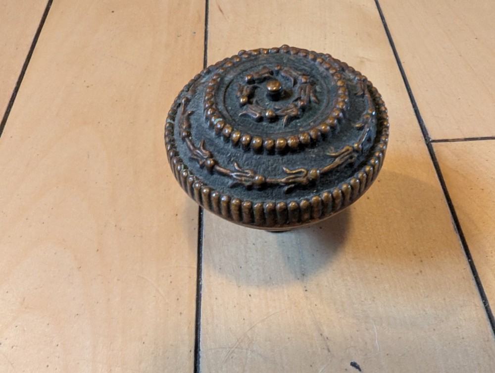 Antique Fancy Brass Doorknobs & Plates