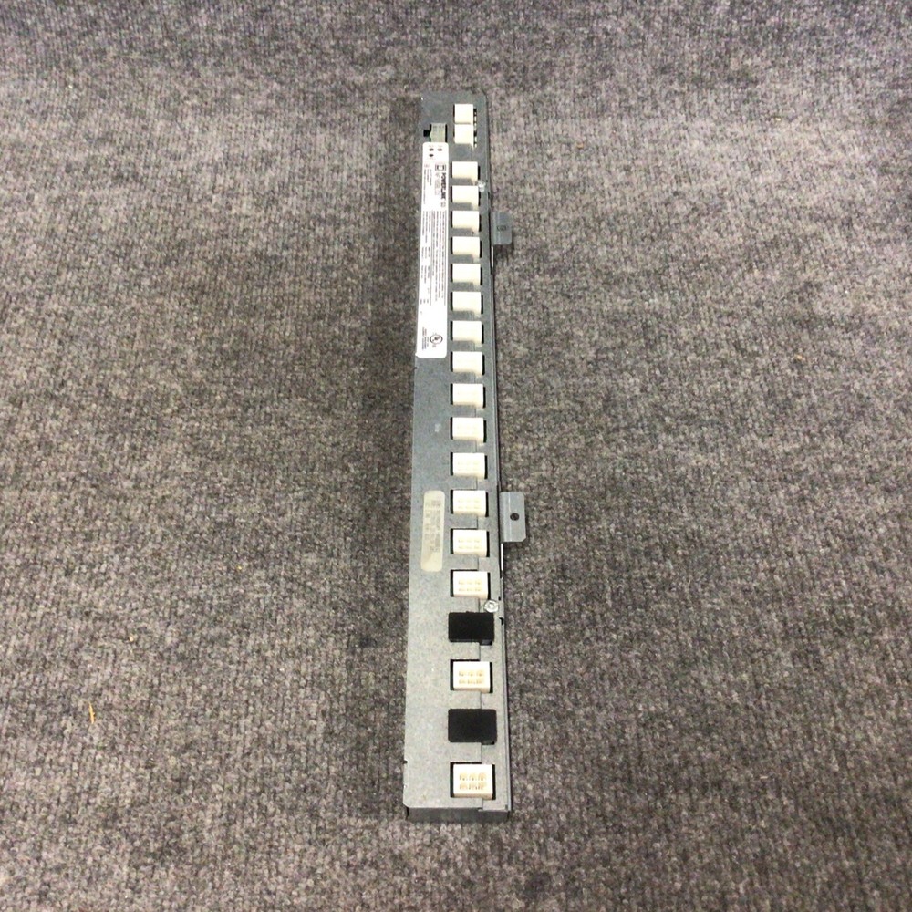 BRI Middle Atlantic 1SP Panel W/Brush Grommet