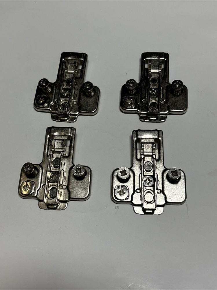 Grass Mepla Mounting Plate 4pk