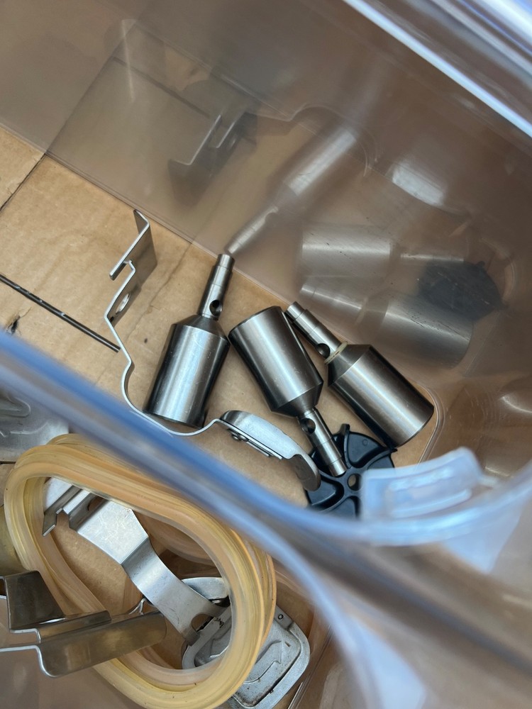 Crathco Ltd Cold Beverage Dispenser CS-4E/2D/3D-16 tanks accessories
