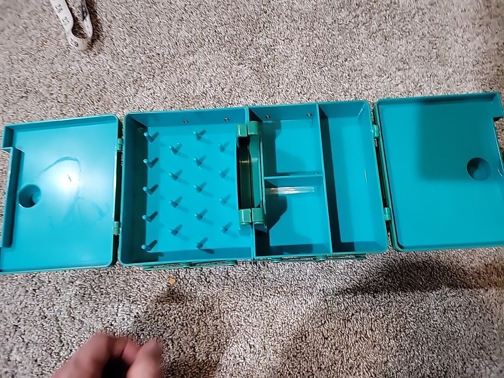 TRAUM Vintage USA Made Plastic Fold Open Storage Container Multi Compartments