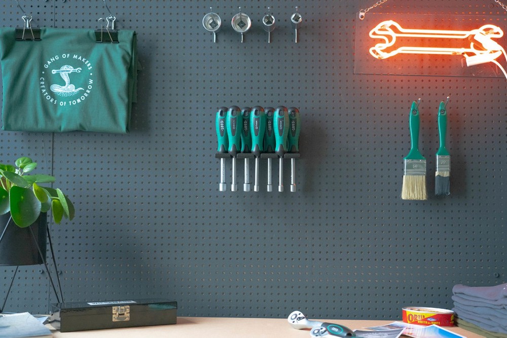 Socket Wrench Screwdriver Holder 7pc Tool Organizer Wall Mount Pegboard Workshop