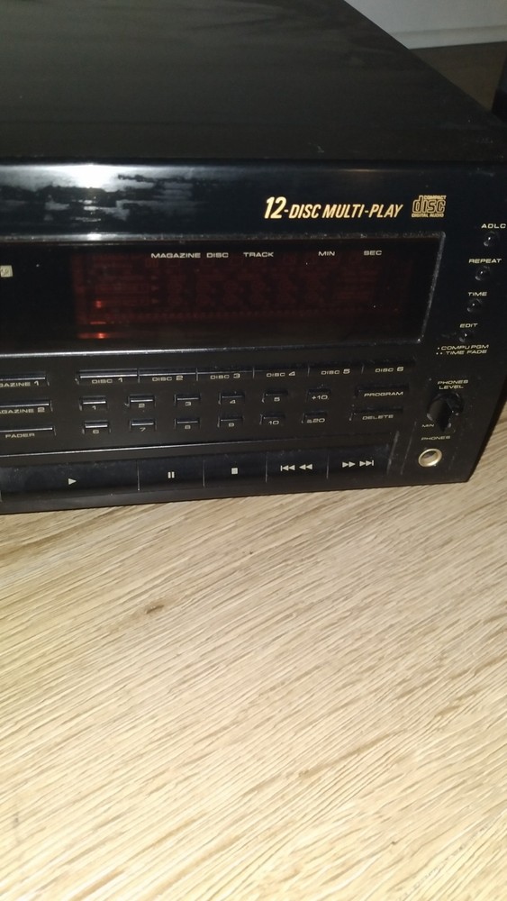 Pioneer Disc Player PD-DM802 12 Disc Multi-Play CD